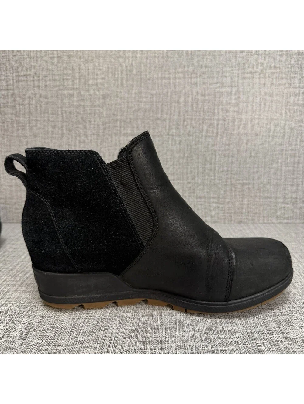 Sorel Booties Womens Sz 8 Black Leather & Suede Pull On Chelsea Ankle Boots Evie